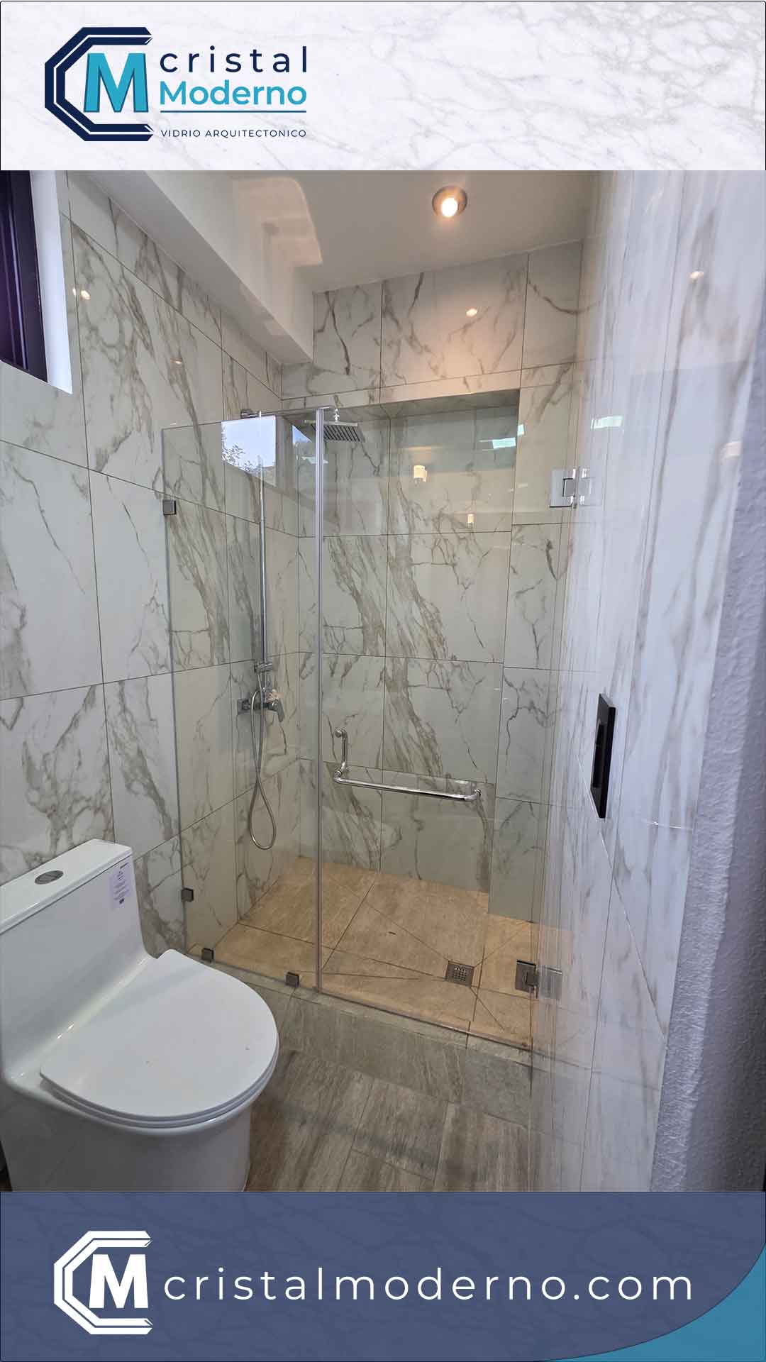 Puerta de ducha con vidrio arquitectónico