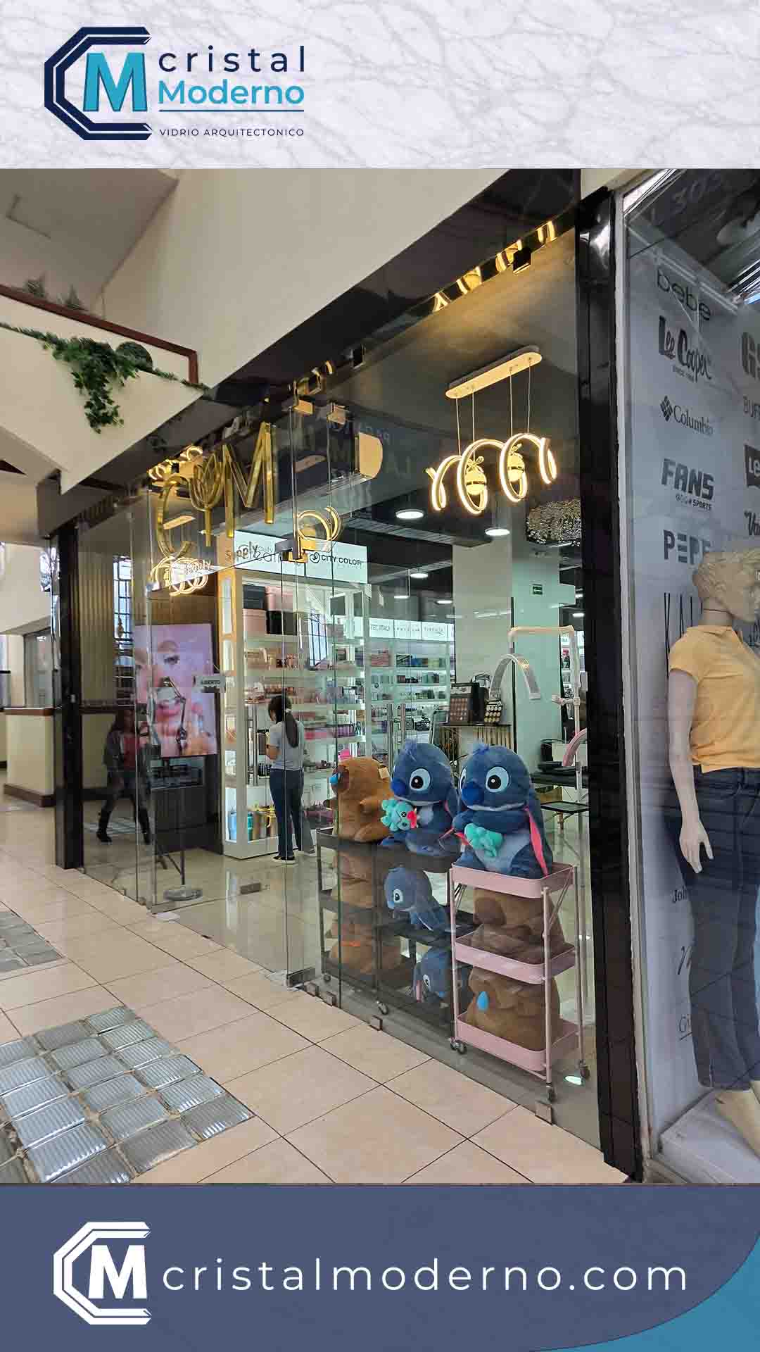 Fachada para vitrina comercial